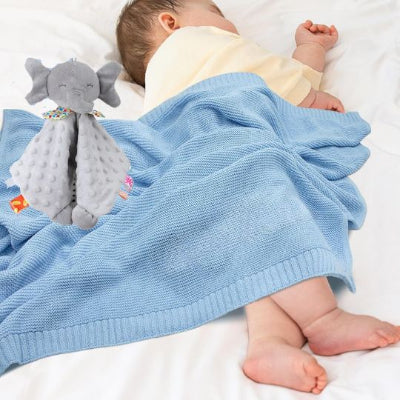 cadeau pour nouveau né éléphant gris compagnon rassurant