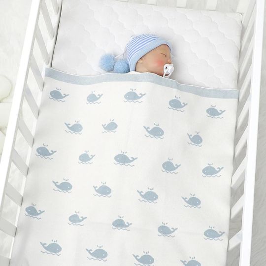 COUVERTURE BEBE | Baleine mignonne