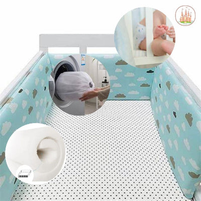 protection couleur bleu pour le tour de lit bébé