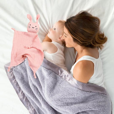 doudou bébé chat en mousseline doux moments