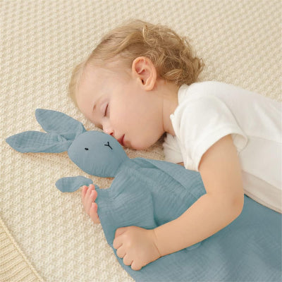doudou bébé lapin en mousseline poupée bleu